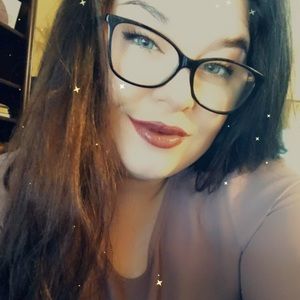 Meet your Posher, Kaylee